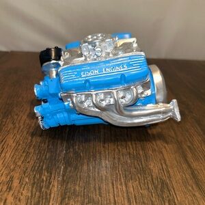 CISON ENGINES V8 Blue Model Desktop Display Replica Sturdy V8 Car Engine